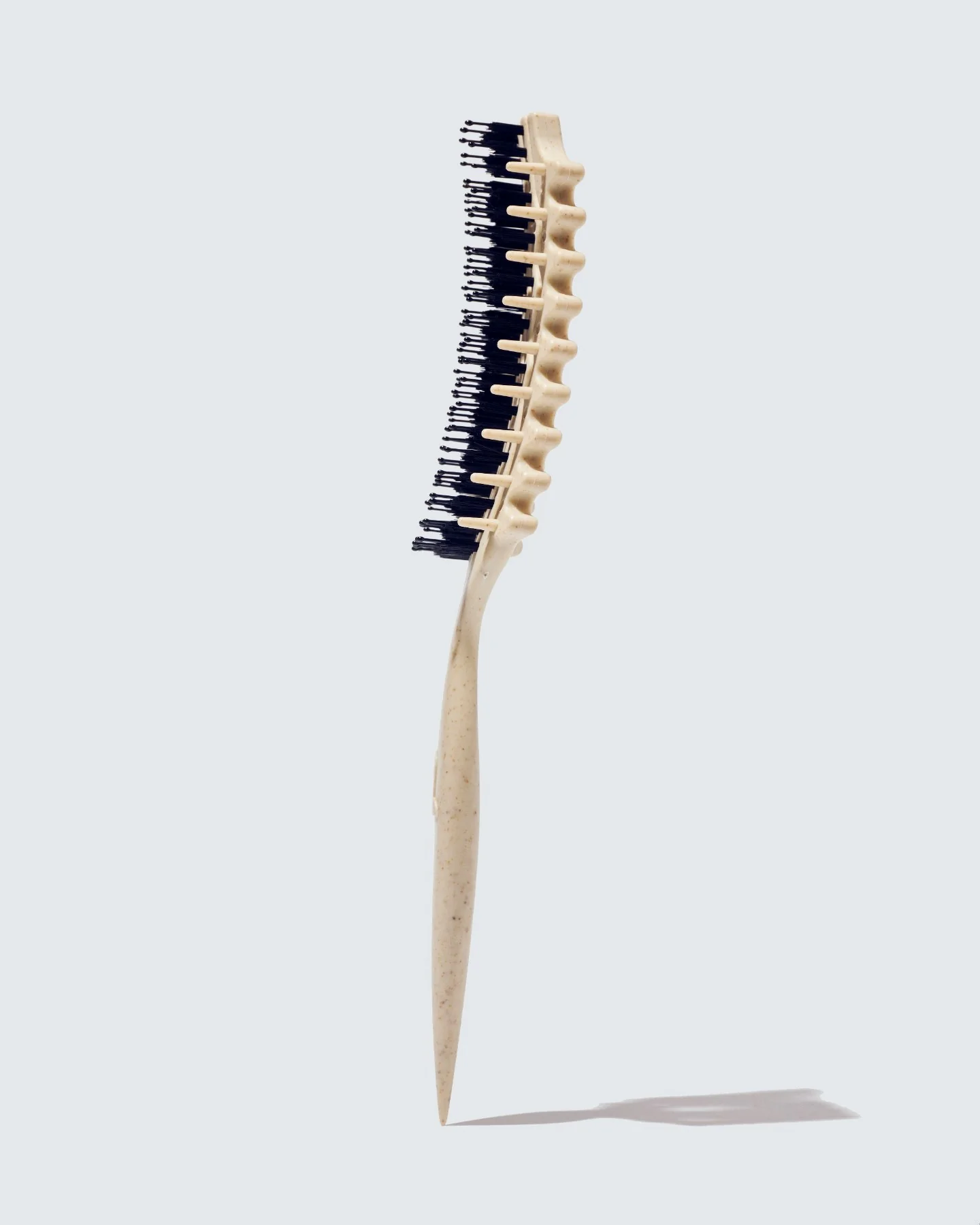 Edge-Lift Curl Defining Brush, Wit - Image 9